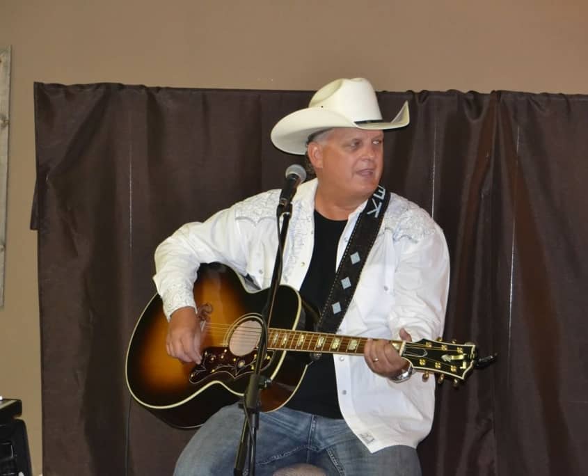 Kenny Hess - Country Musician